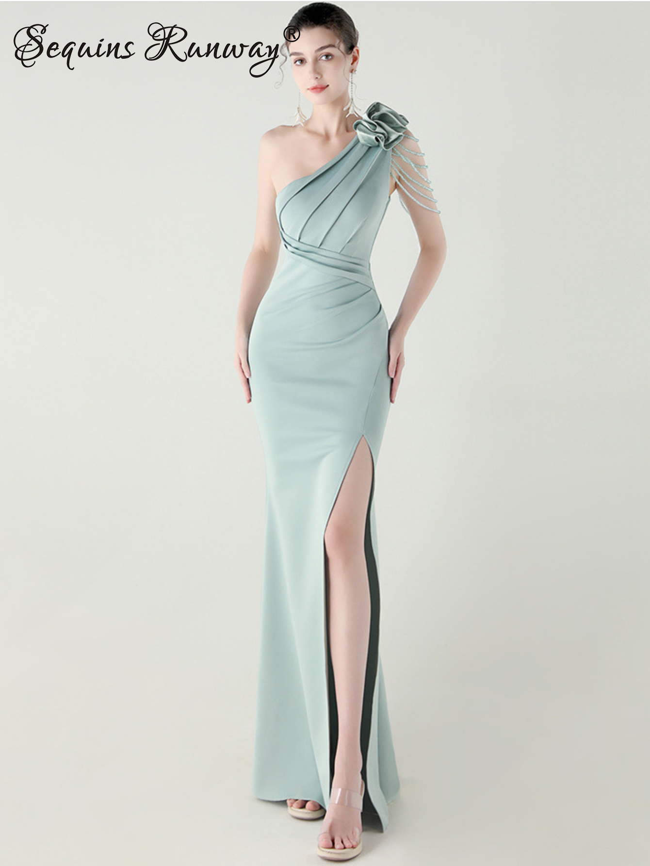 Sexy white wedding party long  - огляд і ціна Briar Cosplay Prop