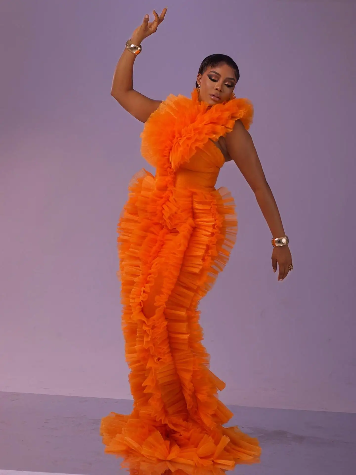 Orange Couture Prom Dress Off  - огляд і ціна Briar Cosplay Prop